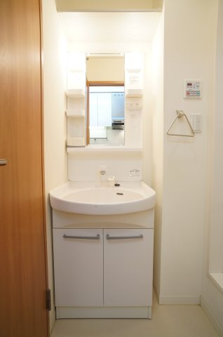 エル津田沼の洗面所|忙しい朝には欠かせない洗面所です