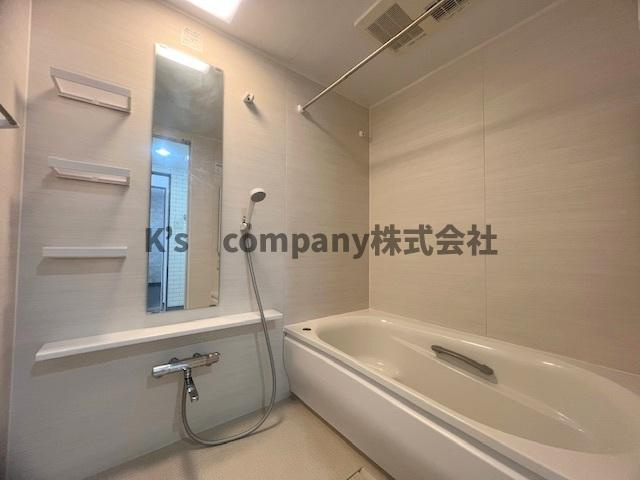 茅ヶ崎市南湖1丁目　ダイアパレス茅ヶ崎南湖の浴室|大きな鏡のある浴室です☆