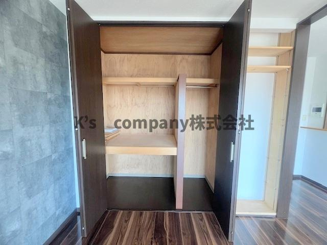 茅ヶ崎市南湖1丁目　ダイアパレス茅ヶ崎南湖の収納|リビングにあるクローゼット☆