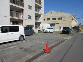 【駐車場】 | 漆器団地共同アパート