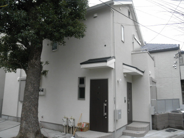 レーブ五本木の外観