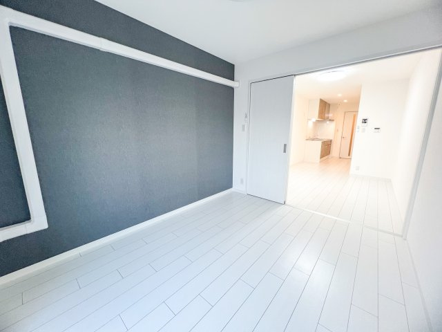 クリエオーレ鷹合の居間・リビング