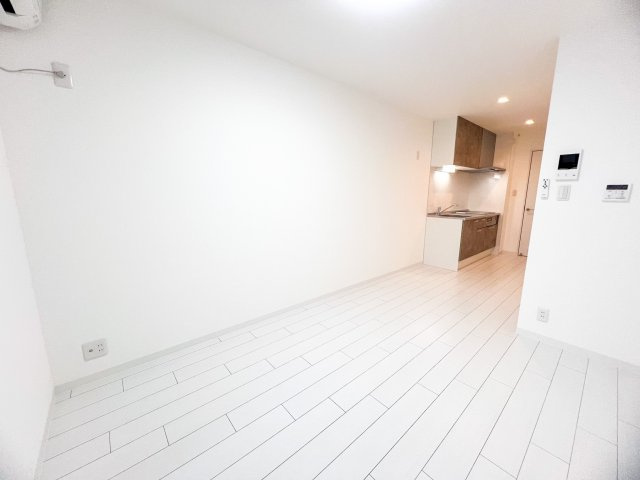 クリエオーレ鷹合の居間・リビング