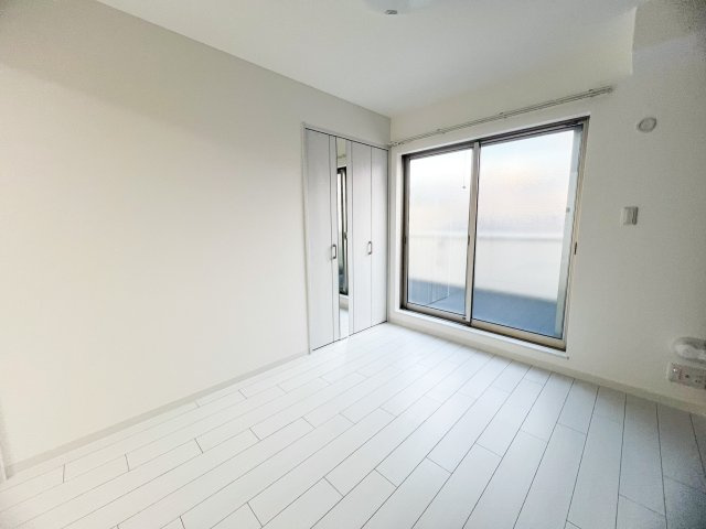 クリエオーレ鷹合の居間・リビング