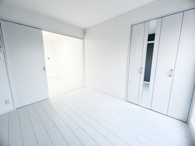 クリエオーレ鷹合の居間・リビング