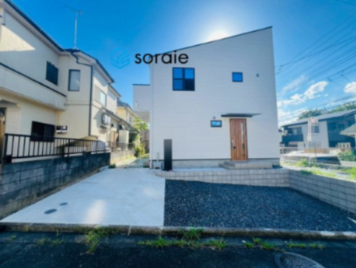 入間市南峯　の駐車場