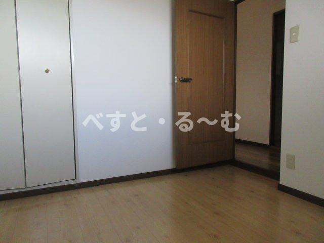 セラヴィの洋室