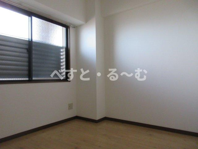 セラヴィの洋室