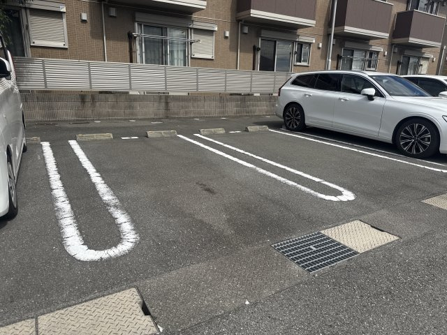 ベルメゾン荒川の駐車場
