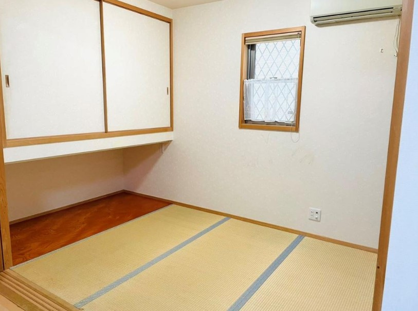 京田辺市薪堀切谷の和室