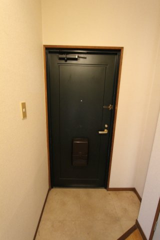 グリーンハイムエルの玄関