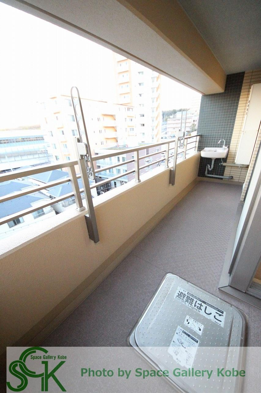 セントファミーユ西神戸ノースフィールドのバルコニー|※お部屋により仕様が異なる可能性があります。