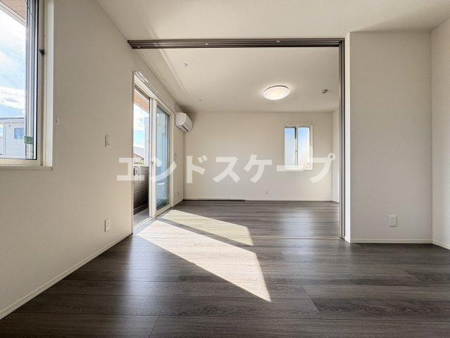 ラクーアの洋室|高崎、前橋のお部屋探しはエンドスケープまで！お客様の理想お聞かせ下さい♪