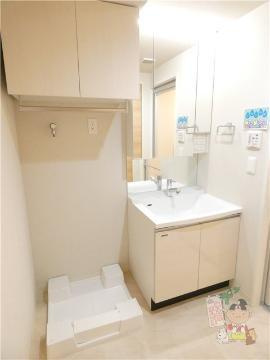 ＴＷＩＮ　ＴＯＷＥＲＳ　ＡＺＵＫＩの洗面所|洗面