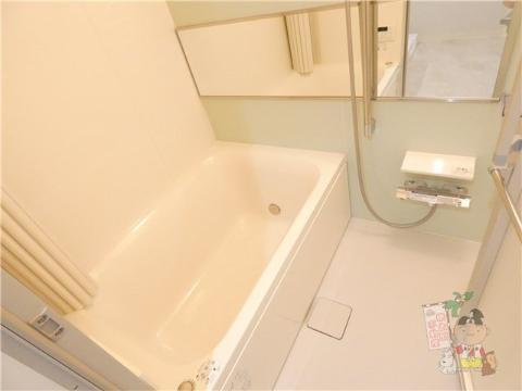 ＴＷＩＮ　ＴＯＷＥＲＳ　ＡＺＵＫＩの浴室|バス