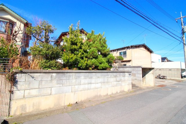 ■□旗ヶ崎売土地（上物有）□■の周辺|隣接地も住宅になります。