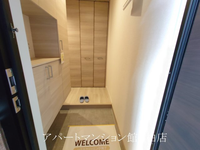 コニフェールⅠの玄関