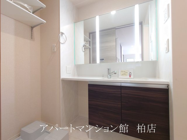 コニフェールⅠの独立洗面台
