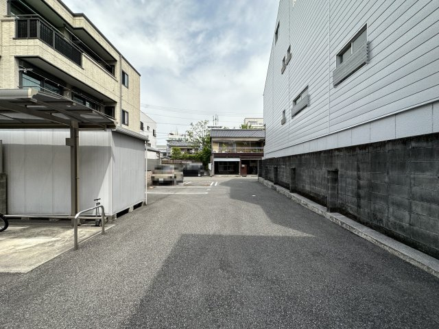 シャーメゾン・リエートの駐車場