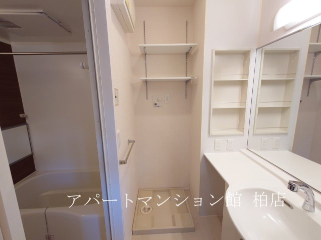 エクセレントヒルⅠ棟の洗面所