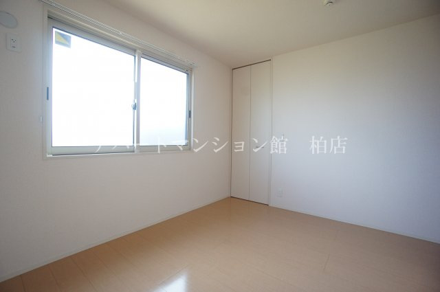 エクセレントヒルⅠ棟の寝室