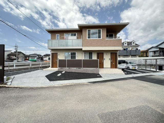 シャーメゾン四季彩Ⅱの外観