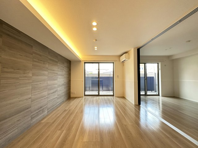 ベレオニシムラの居間・リビング