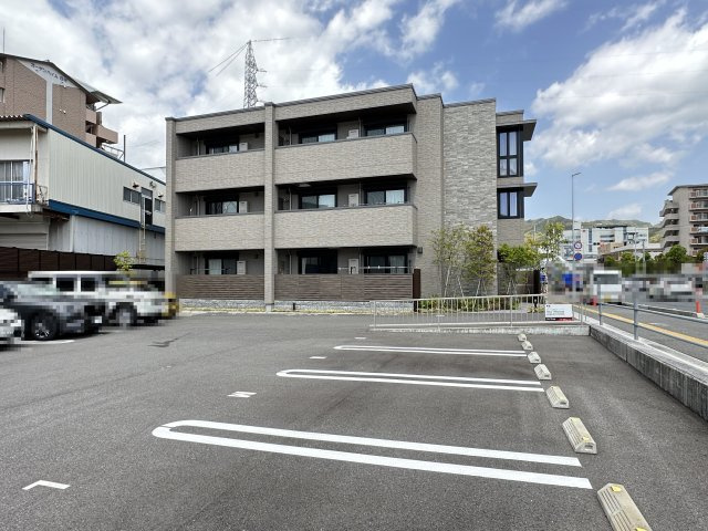 ベレオニシムラの外観