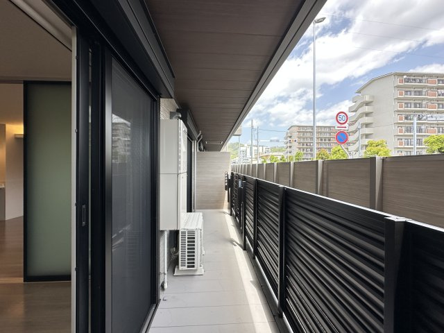 ベレオニシムラのバルコニー