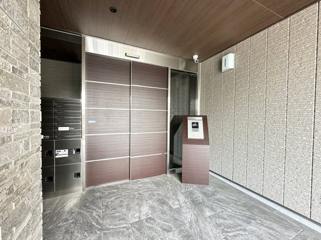 ベレオニシムラのエントランス