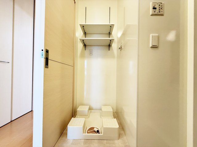 フラッツ福井東町の洗面所