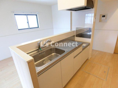 【キッチン】 | リジエール・フォレⅠ | ２口ガスコンロ設置可能な対面キッチン。