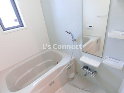 【浴室】 | リジエール・フォレⅠ | 追焚き、浴室乾燥付きのお風呂。