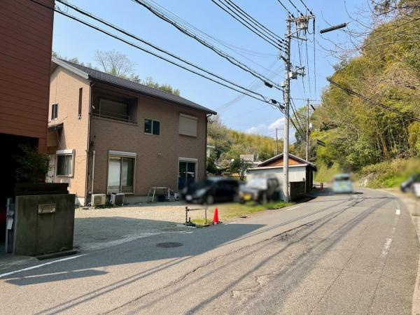 和歌山市吉里　中古戸建の前面道路含む現地写真