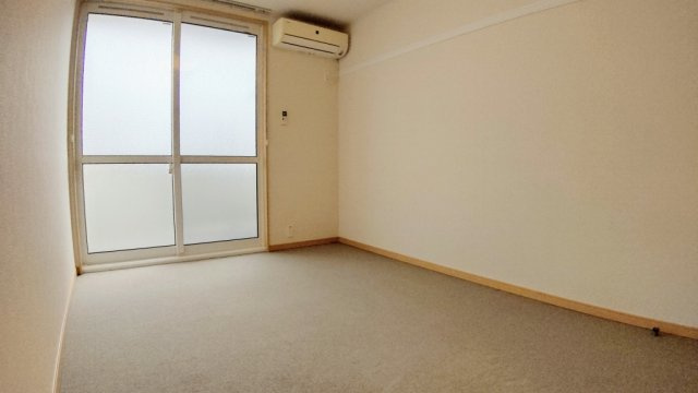 レオパレス駅南Ｗｉｎｇの居間・リビング