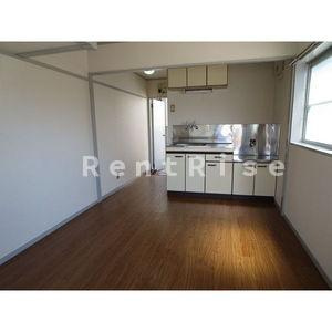 ハイツリトルパーク