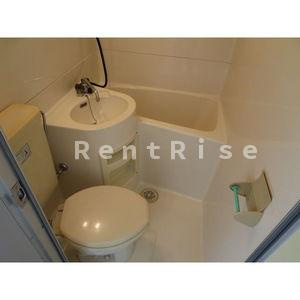 ハイツリトルパーク