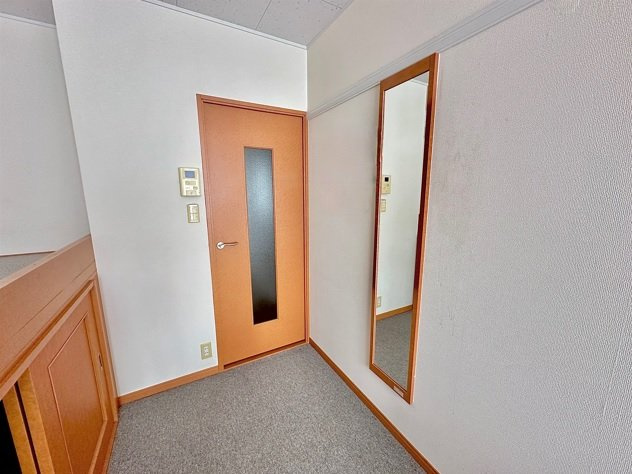 レオパレスバロンⅠの居間・リビング|こちらの居間で趣味の時間をお楽しみください