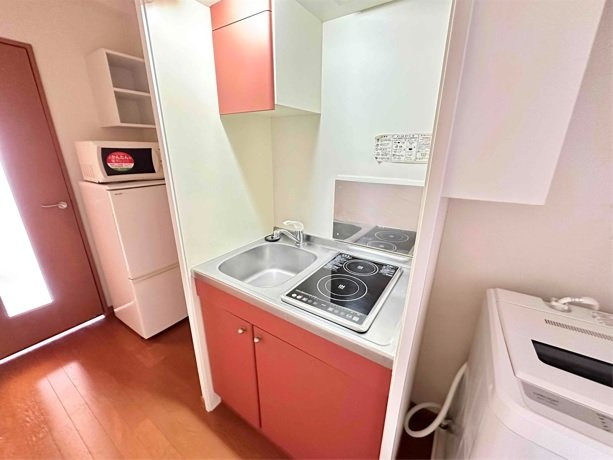 レオパレスバロンⅠのキッチン|備品サイズ・種類はお部屋に異なる事が御座います。