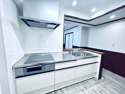 【キッチン】 | ノーブル猿江恩賜公園WEST | IH三口コンログリル付き