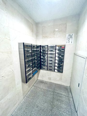 ノーブル猿江恩賜公園WESTのその他共用部分|集合ポスト