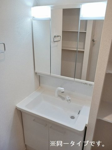 セレニテ　Ｒの洗面所