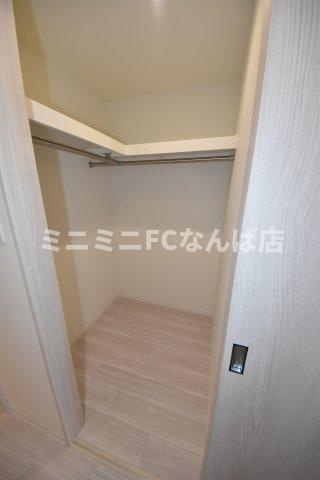 コンフォリアリヴ北浜平野町の収納