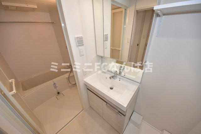 コンフォリアリヴ北浜平野町