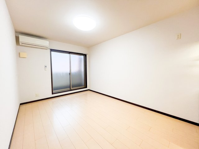 ツインフォレスト住之江Ⅱ番館の居間・リビング