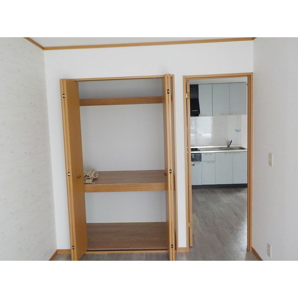 アールイーステージ刈谷の収納