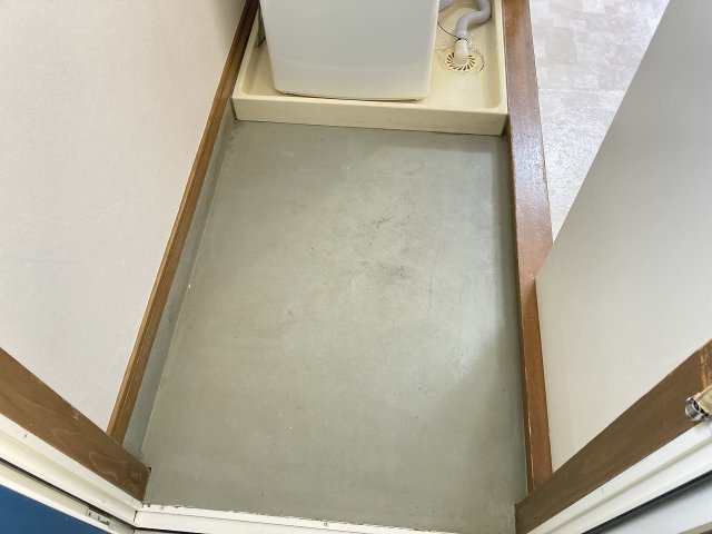 ハイツやまびこＤの玄関