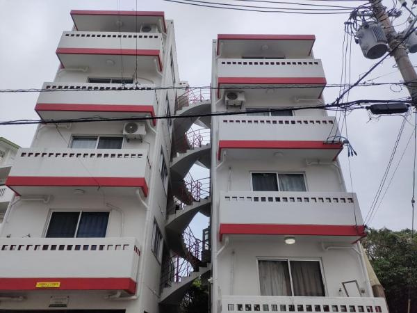 沖縄県中頭郡 １棟アパート