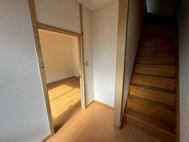 広島県竹原市　２棟アパートの収納