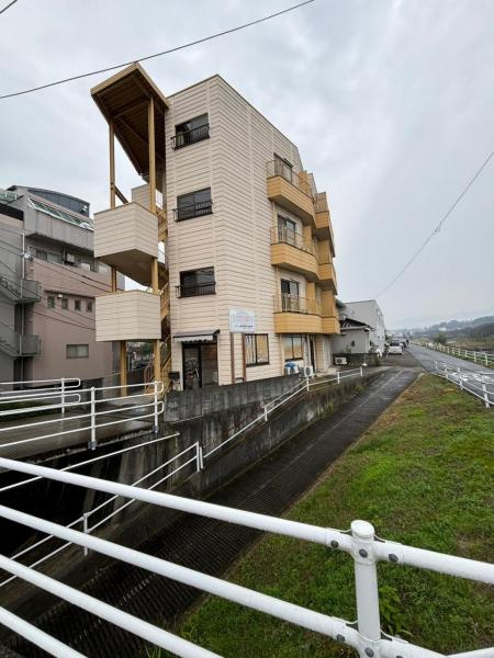岡山県津山市一棟アパートの外観